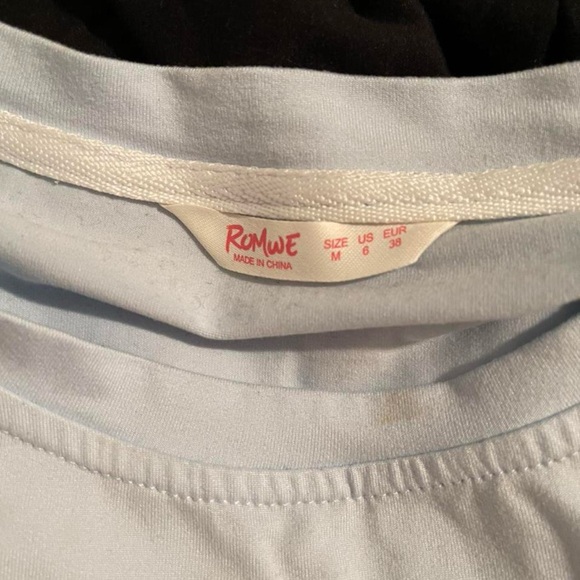 Romwe Mushroom Cropped Tee - Picture 3 of 4